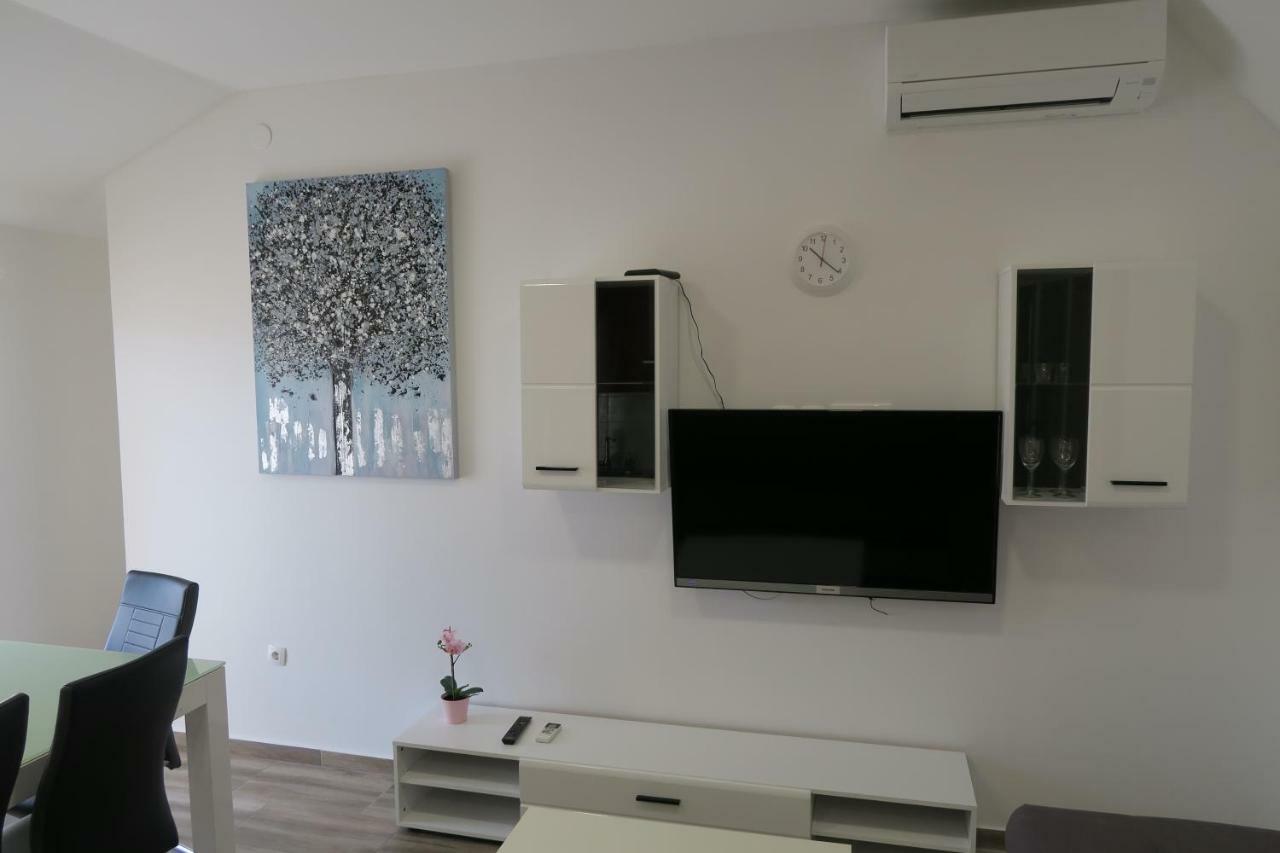 Family Apartment Baska  Exterior photo