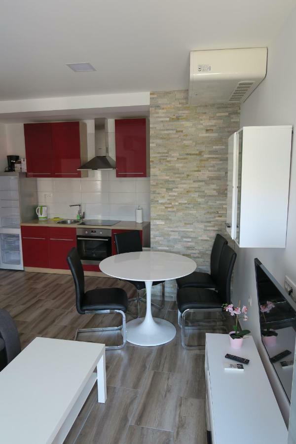 Family Apartment Baska  Exterior photo
