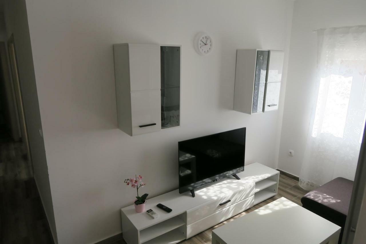 Family Apartment Baska  Exterior photo